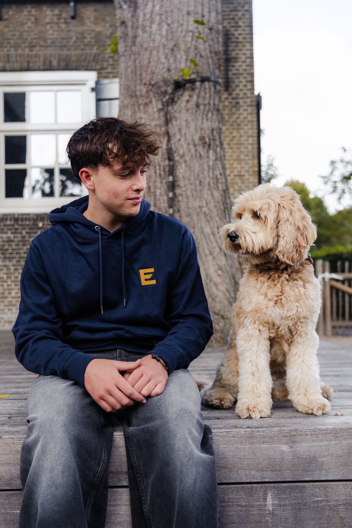 Evertrue Hoodie – Be the Light | Mattheüs 5:14 | Christelijke volwassenmode