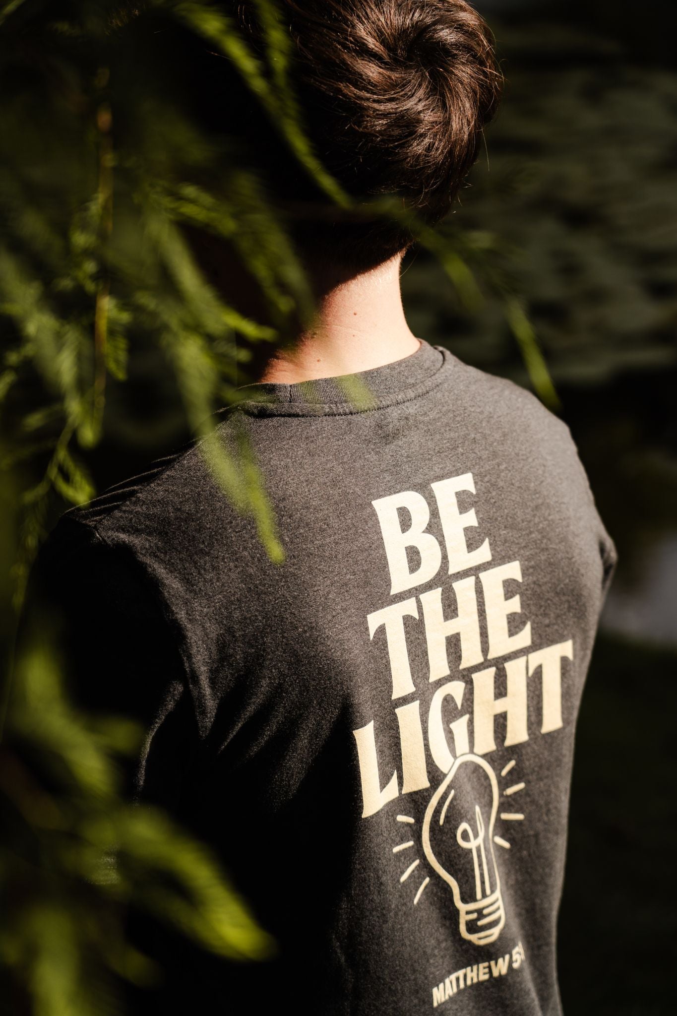 Evertrue T-shirt – Be the Light | Mattheüs 5:14 | Christelijke volwassenmode
