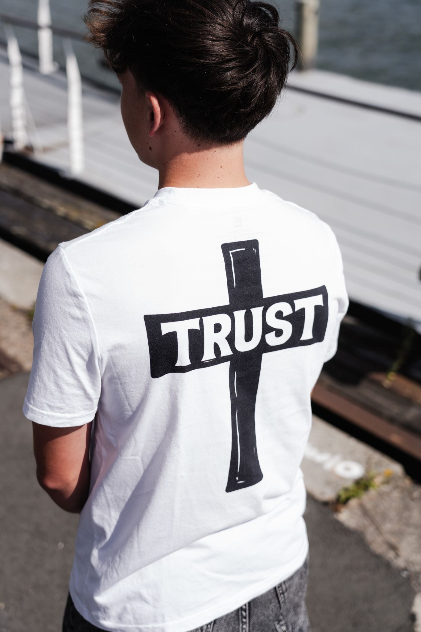 Evertrue T-shirt – Trust | Kruisvorm | Christelijke volwassenmode