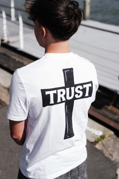Evertrue T-shirt – Trust | Kruisvorm | Christelijke volwassenmode
