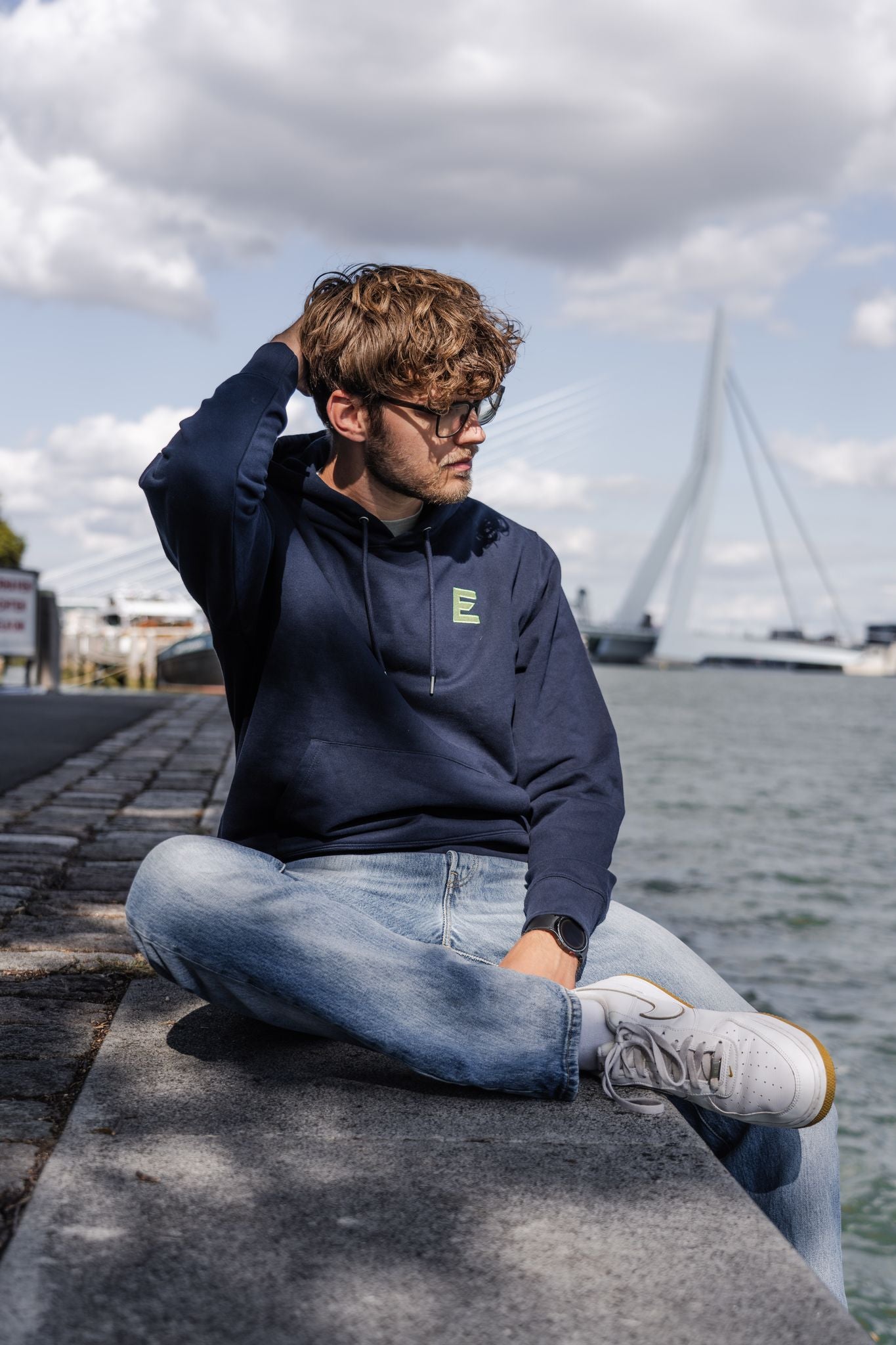 Evertrue Hoodie – You Never Walk Alone | Matteüs 28:20 | Christelijke volwassenmode