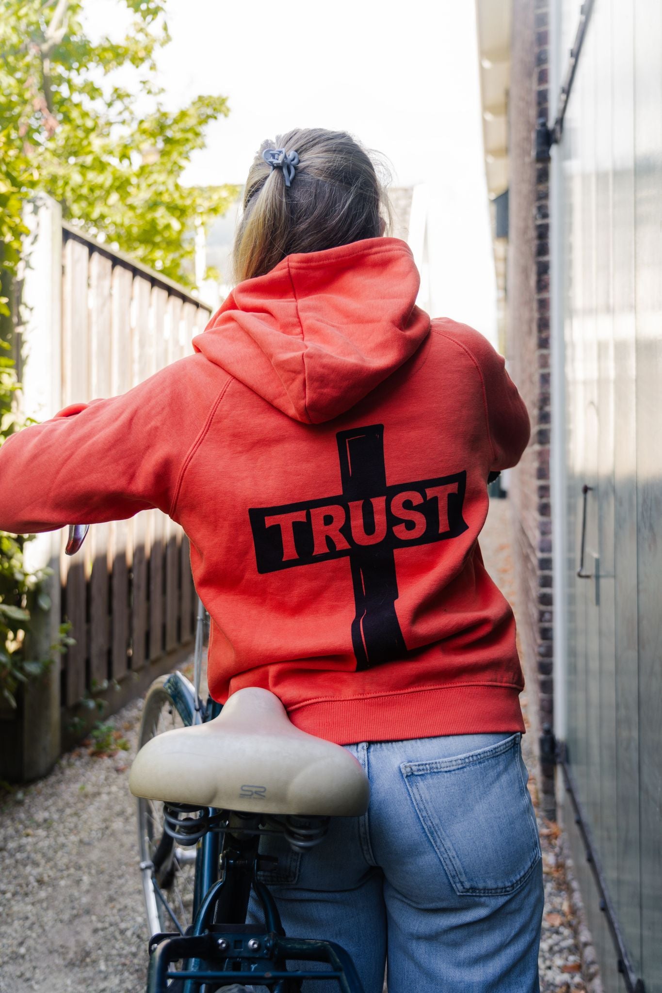 Evertrue Kids Hoodie – TRUST | Psalm 28:7 | Christelijke Kindermode
