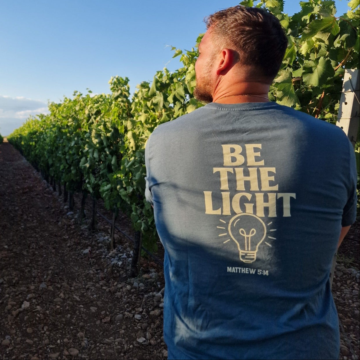 Evertrue T-shirt – Be the Light | Mattheüs 5:14 | Christelijke volwassenmode
