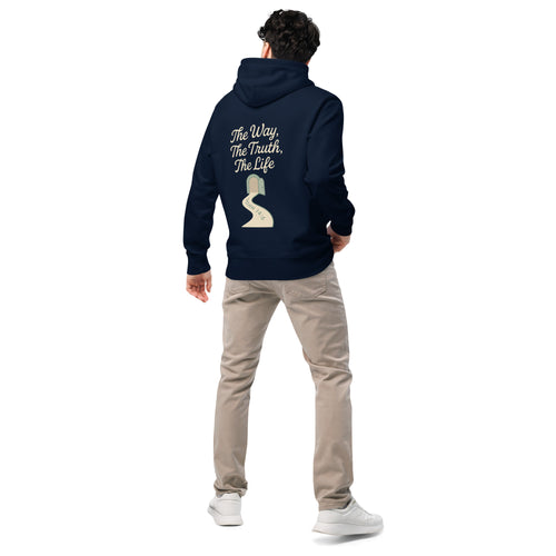 Model draagt Evertrue hoodie met bijbeltekst Johannes 14:6 – unisex hoodie van biologisch katoen met geloofsboodschap