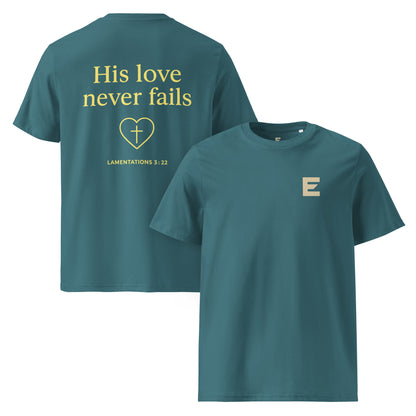 Evertrue T-shirt met de tekst “Zijn liefde faalt nooit” en een hart met kruis, geïnspireerd op Klaagliederen 3:22. Gedrukt op biologisch katoen.