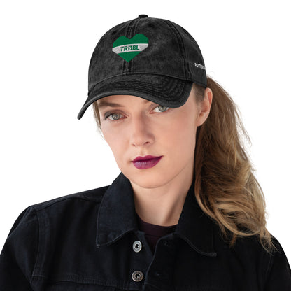 Ontdek de TRØBL pet met groen–wit–groen logo en geborduurde zijkant 'Rotterdam'. Stoere streetwear cap met vintage washed look. Uniek. Gelimiteerde oplage.